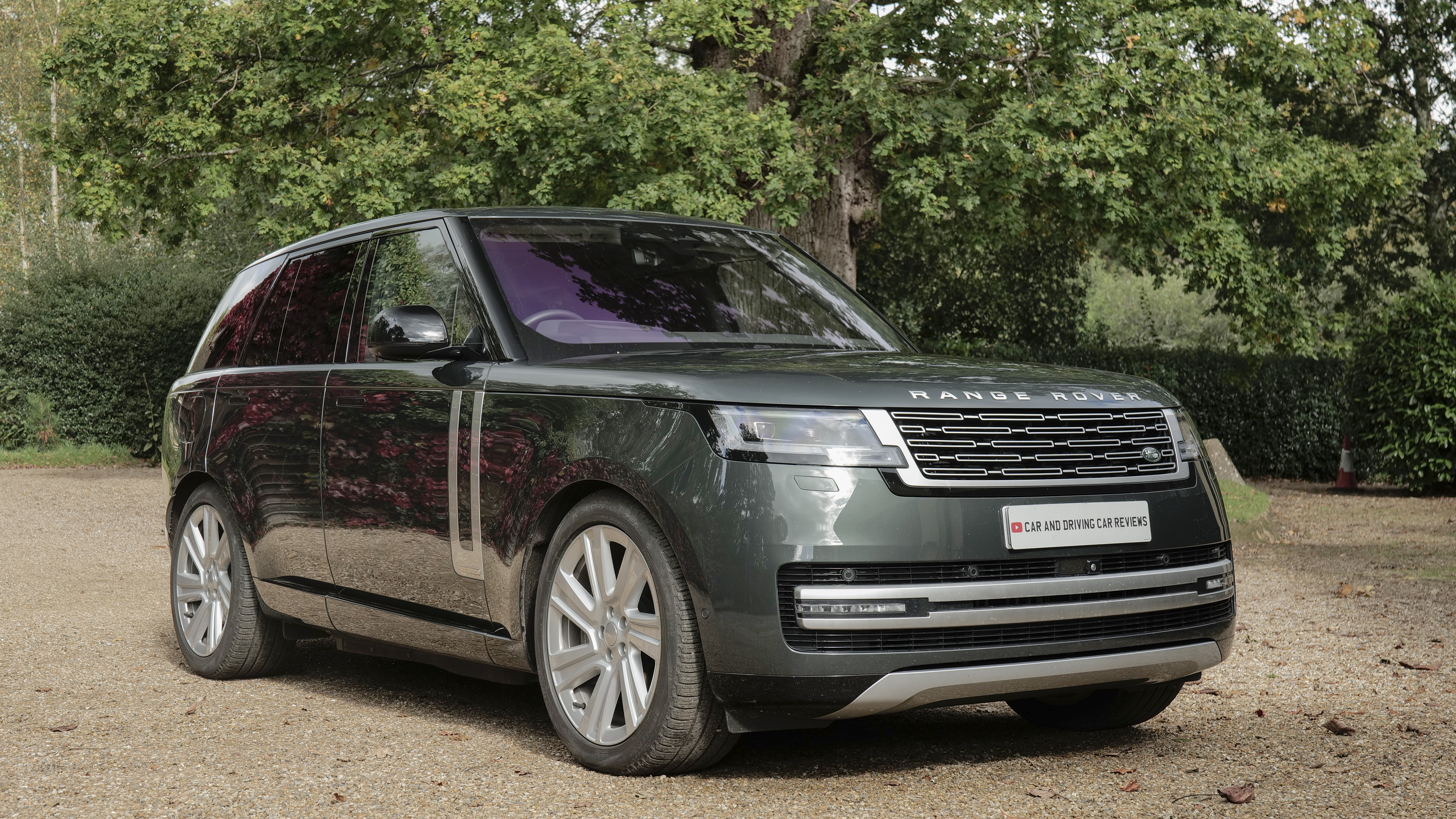 LAND ROVER RANGE ROVER 3.0 P460e SE 4dr Auto